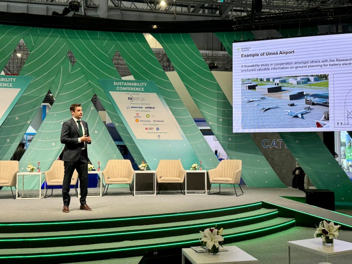 John Nilsson talking at the Dubai Airshow