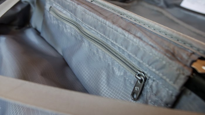 Samsonite Omni interior pocket