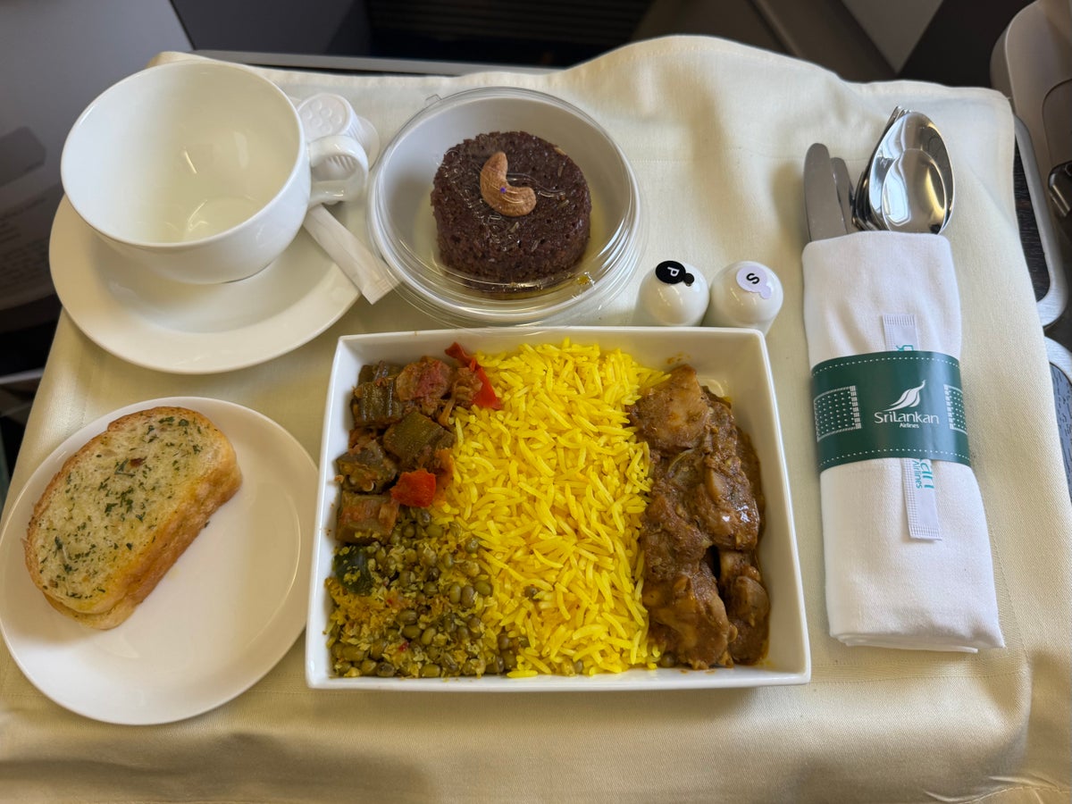 Sri Lankan A330 business class FnB meal