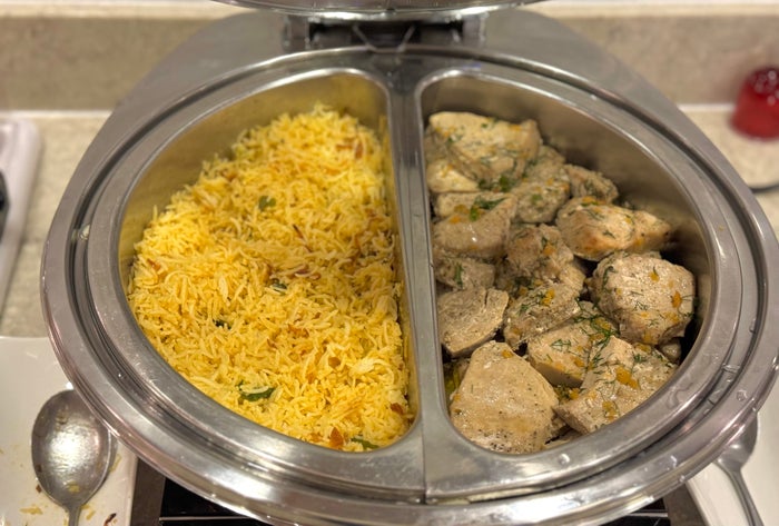 Sri Lankan A330 business class MLE lounge tuna and rice