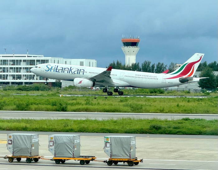 SriLankan Airlines Airbus A330-300 Business Class Review [MLE to CMB]