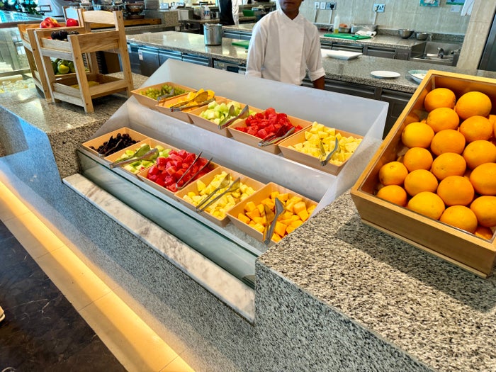 Waldorf Astoria Dubai Palm Jumeirah Mezzerie Fruit