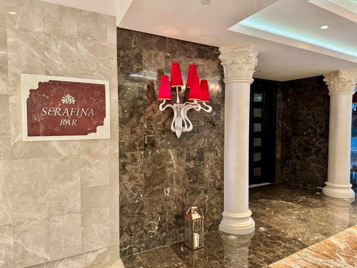 Waldorf Astoria Dubai Palm Jumeirah Serafina Exterior