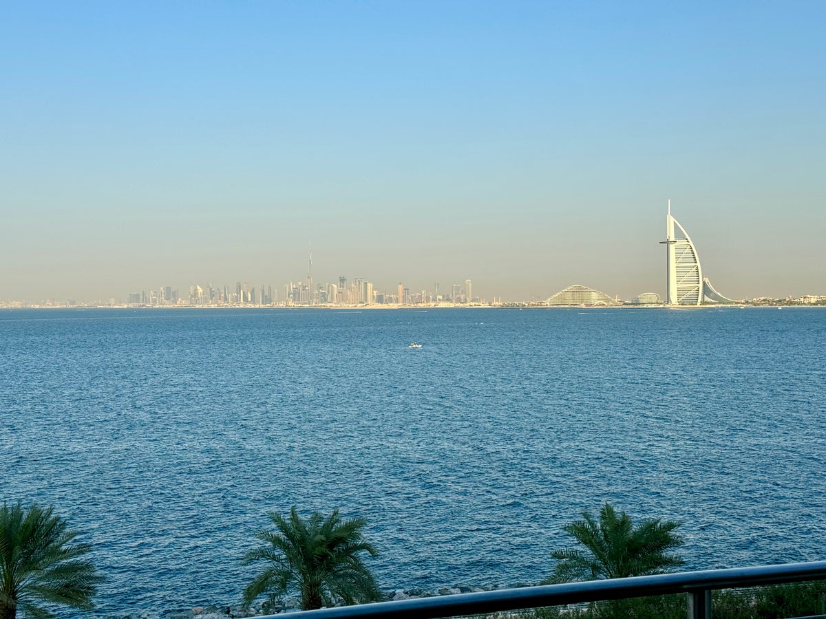 Waldorf Astoria Dubai Palm Jumeirah Skyline View Afternoon