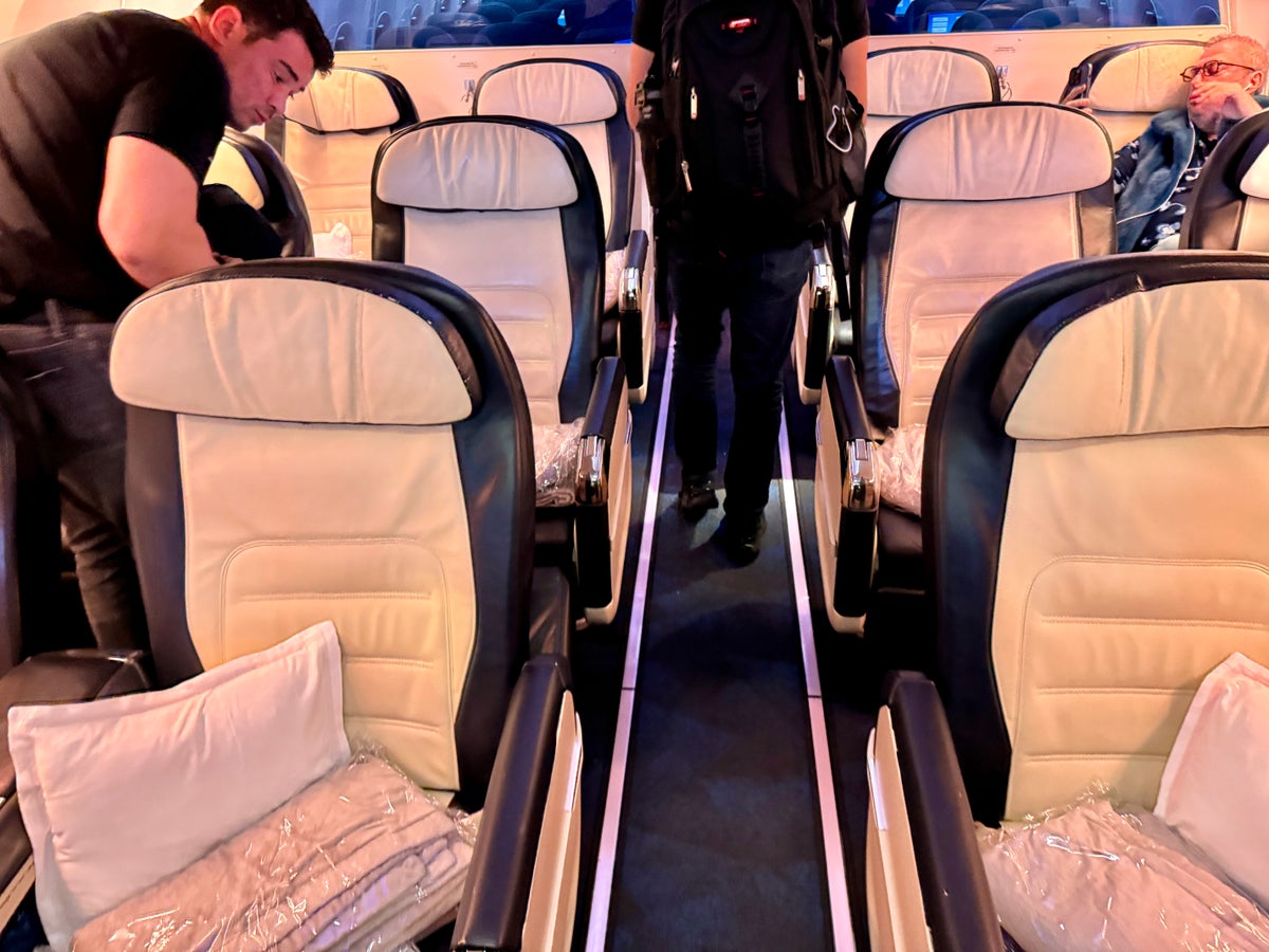 flydubai 737 800 business class seating