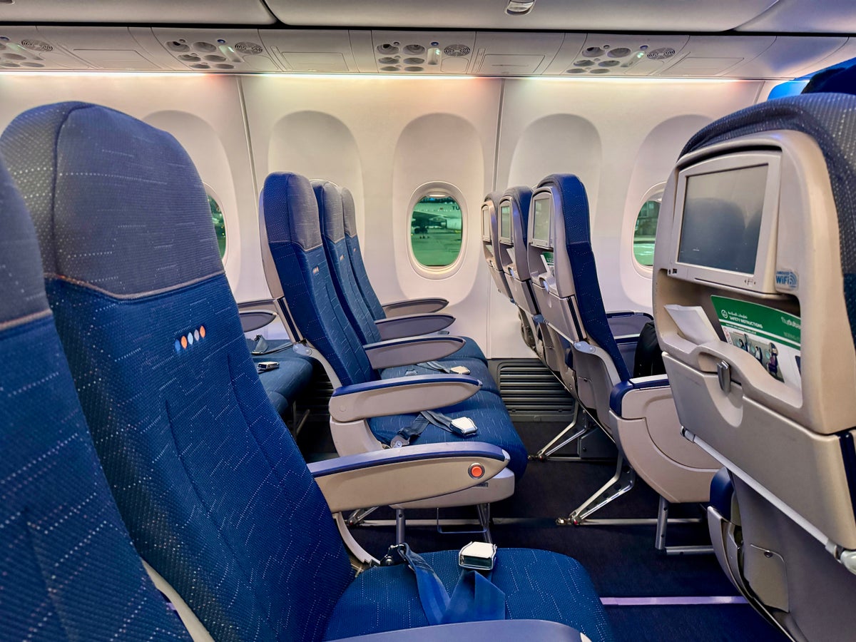 flydubai 737 800 economy seats