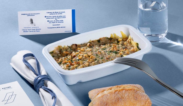 Air France Premium Economy dish 2 Air France Premium Economy dish 2