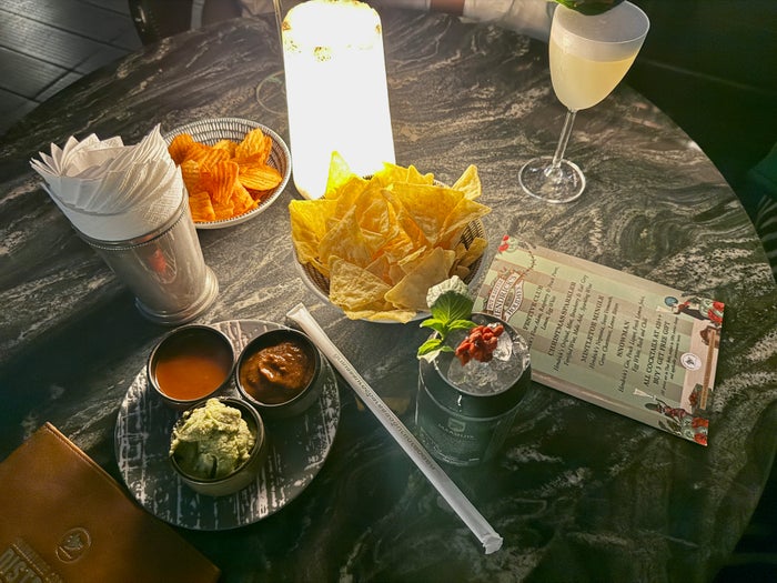 Bangkok Marriott Marquis ABar Chips Bangkok Marriott Marquis ABar Chips