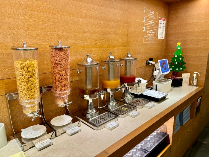 China Airlines A350 Business Class China Airlines Lounge Juices China Airlines A350 Business Class China Airlines Lounge Juices