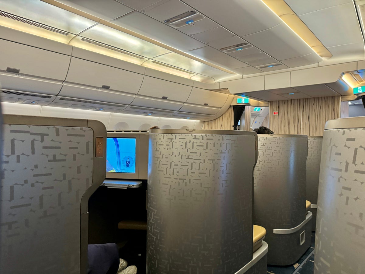 China Airlines A350 Business Class Privacy