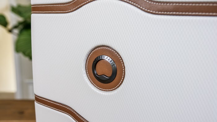 Delsey Chatelet Hardside Spinner Material Delsey Chatelet Hardside Spinner Material