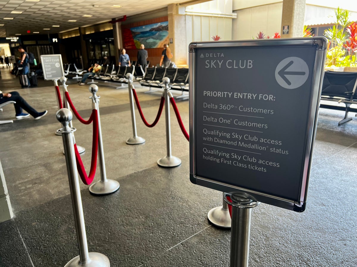 Delta Sky Club HNL Access