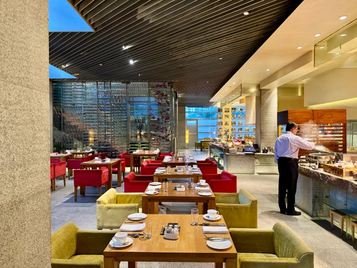 Four Seasons Mumbai San Qi Seating