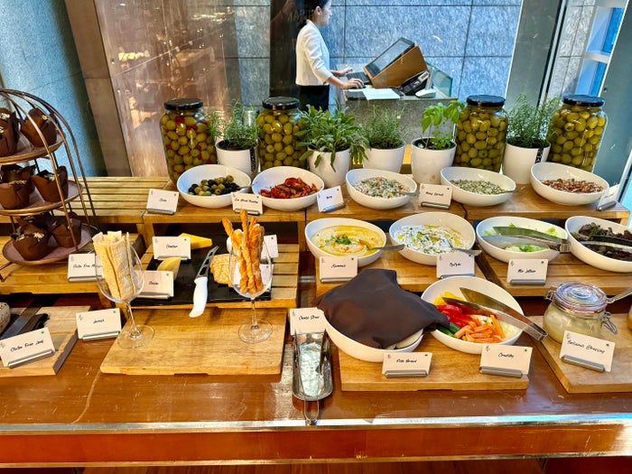 Four Seasons Mumbai San Qi dips