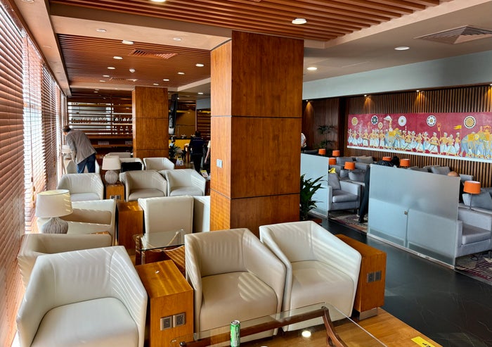 Gulf Air A321neo business class CMB Araliya Lounge seating 2 Gulf Air A321neo business class CMB Araliya Lounge seating 2