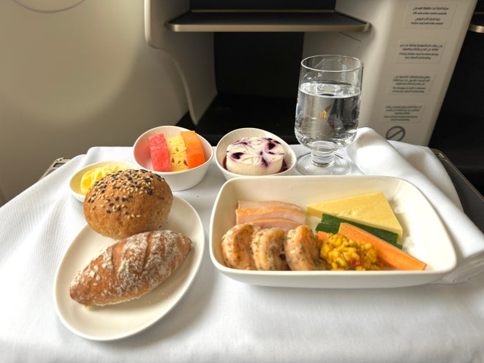 Gulf Air A321neo business class FnB meal Gulf Air A321neo business class FnB meal