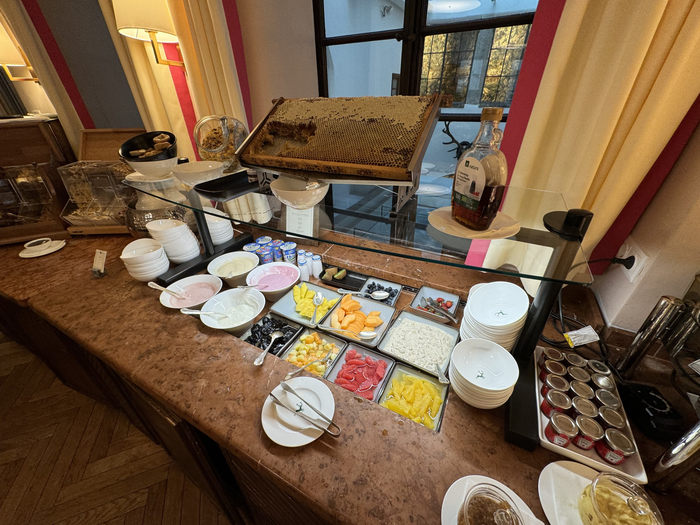 Hotel Goldener Hirsch Breakfast Fruits Hotel Goldener Hirsch Breakfast Fruits