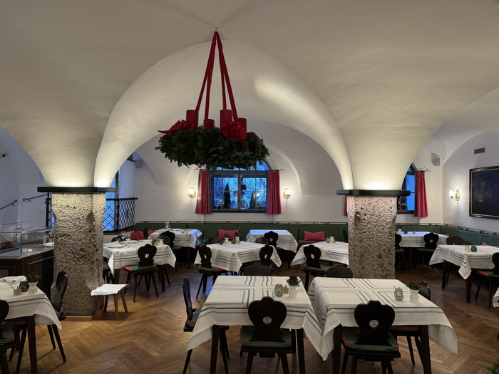 Hotel Goldener Hirsch Restaurant Hotel Goldener Hirsch Restaurant