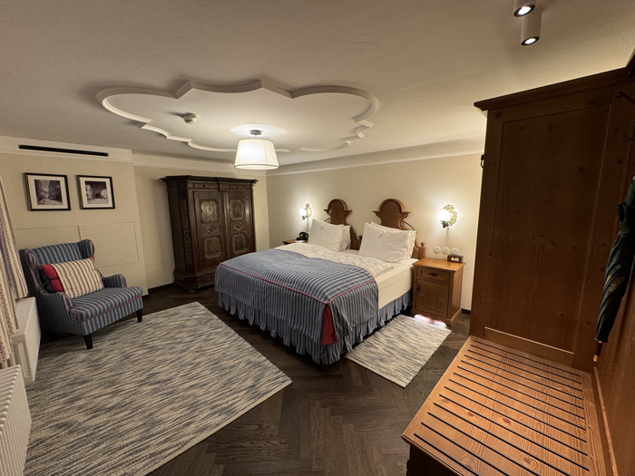 Hotel Goldener Hirsch Suite Bedroom Hotel Goldener Hirsch Suite Bedroom