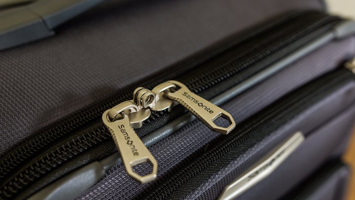 Samsonite Solyte DLX zippers Samsonite Solyte DLX zippers