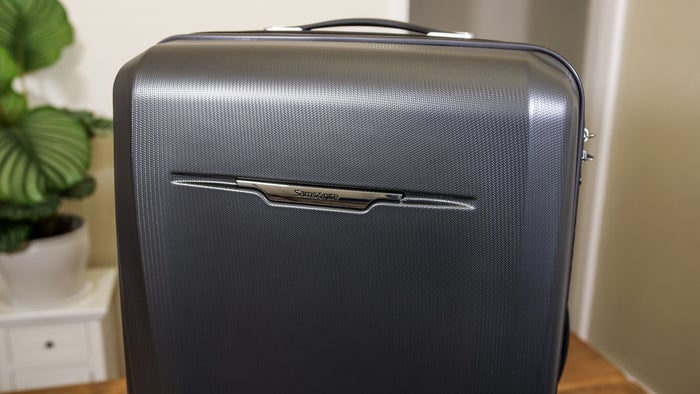 Samsonite Winfield 3 DLX Style and Look Samsonite Winfield 3 DLX Style and Look