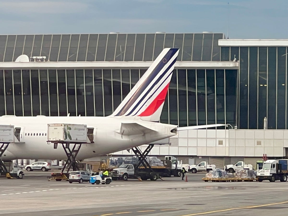 Phoenix Gains Nonstop Service to Paris With Air France This May
