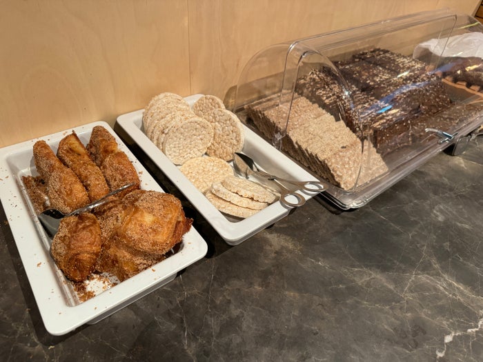 Carlsberg Aviator Lounge CPH breads