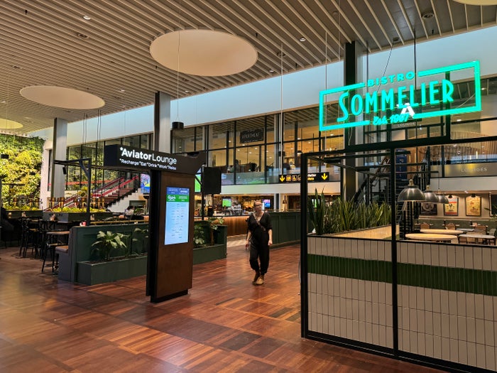 Carlsberg Aviator Lounge CPH entrance signage
