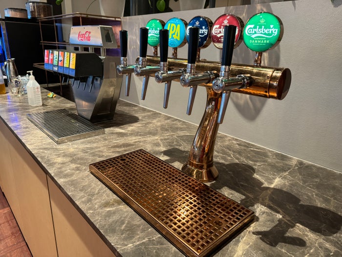 Carlsberg Aviator Lounge CPH taps Carlsberg Aviator Lounge CPH taps