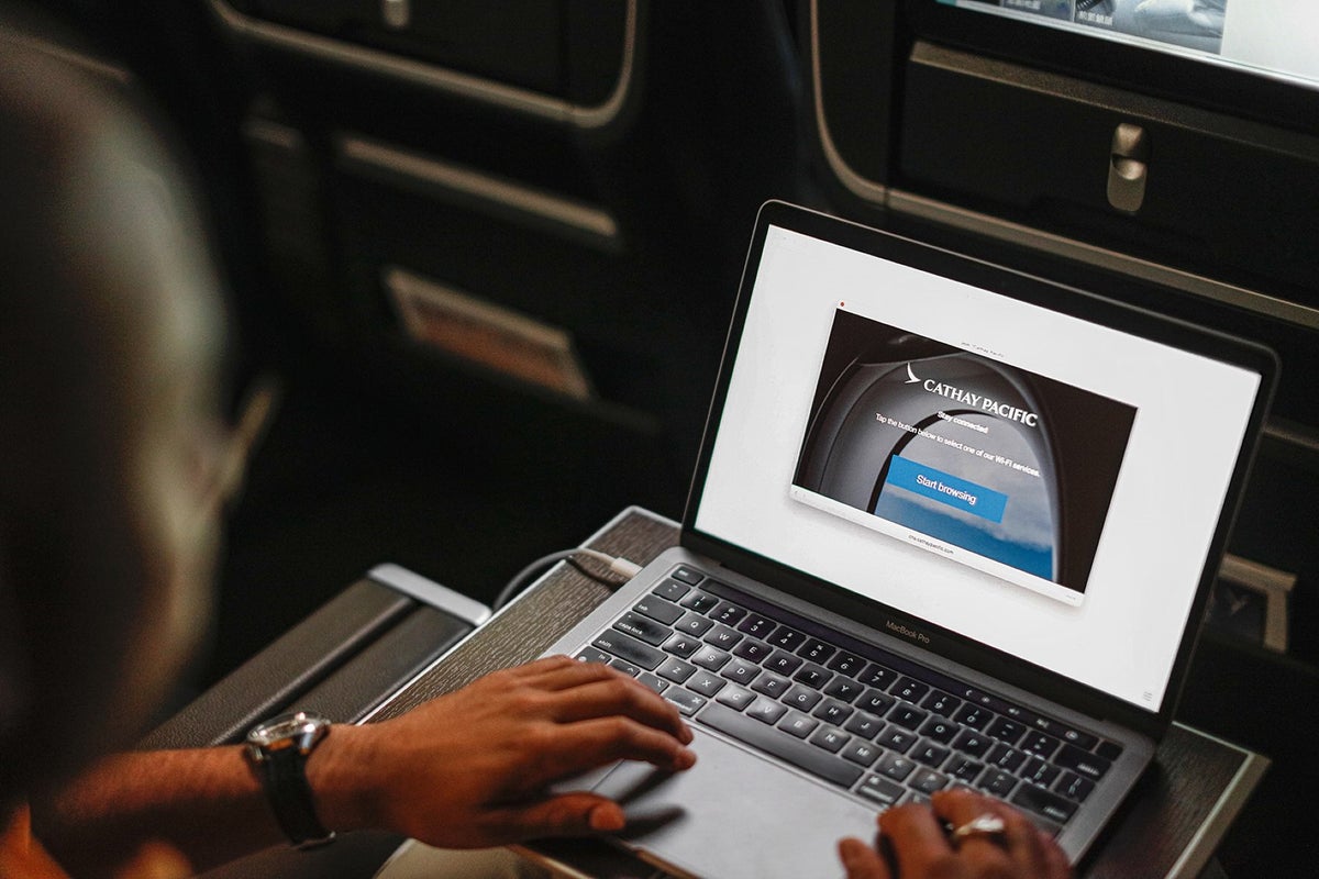 Cathay Pacific Now Offers Free Wi-Fi Access for Business Class and Diamond Members