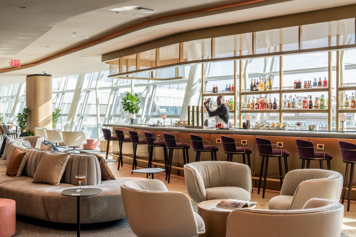 Chase Sapphire Lounge by The Club With Etihad Airways at New York JFK Now Open