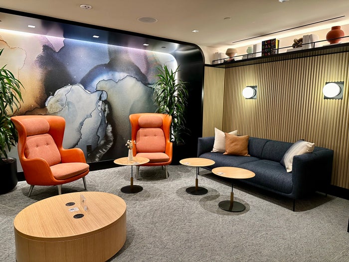 Full List of Chase Sapphire Lounge by The Club Locations Hours & More [Includes Map]