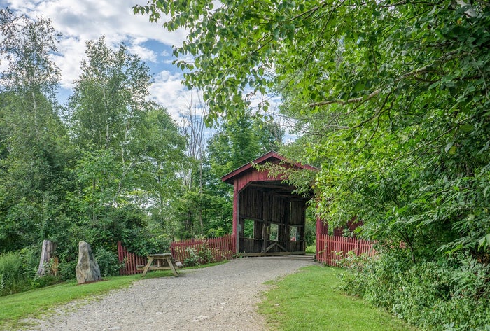 Covered bridge in Vermont Covered bridge in Vermont