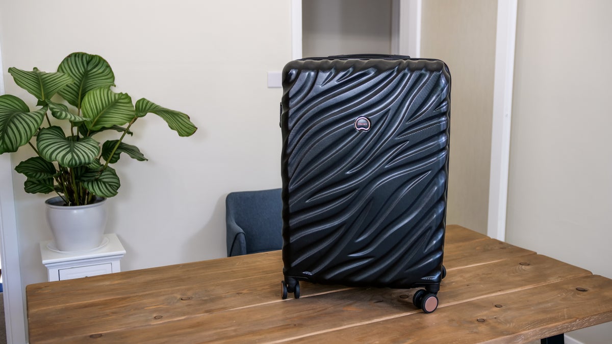 Delsey Alexis Hardside Luggage Review – Is It Worth It? [Video]
