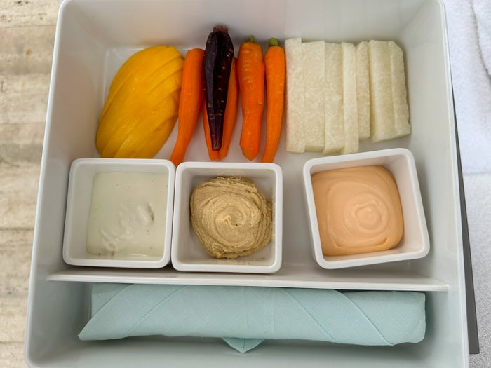 Four Seaasons Tamarindo Pool and Beach Club crudites