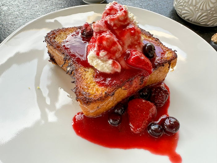 Four Seasons Tamarindo Coyul french toast