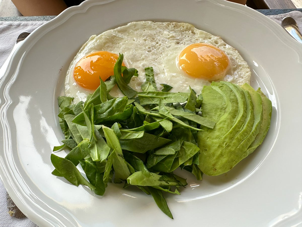 Four Seasons Tamarindo Coyul fried eggs with avocado and spinach