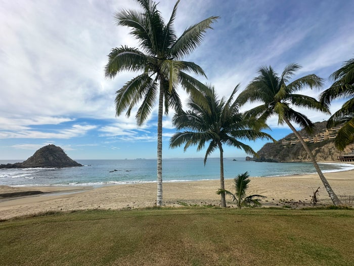 Four Seasons Tamarindo Playa Majahua