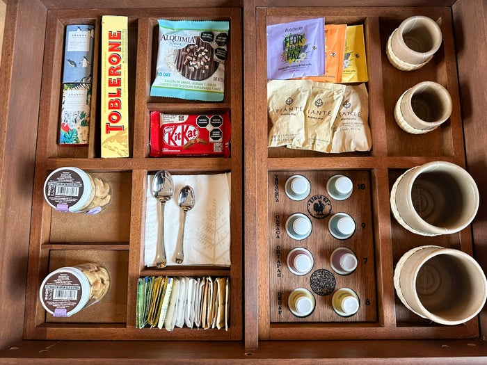 Four Seasons Tamarindo Suite coffee and tea