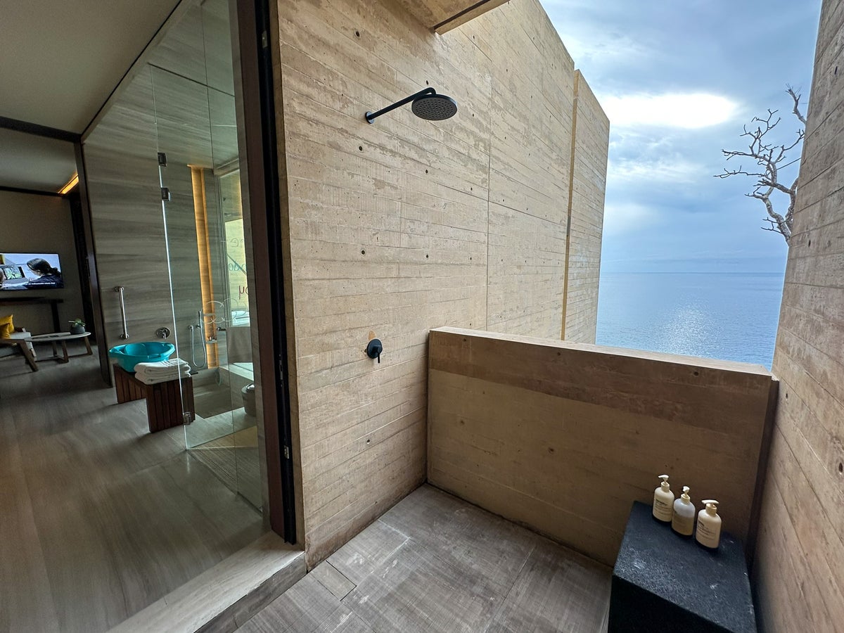 Four Seasons Tamarindo Suite outdoor shower