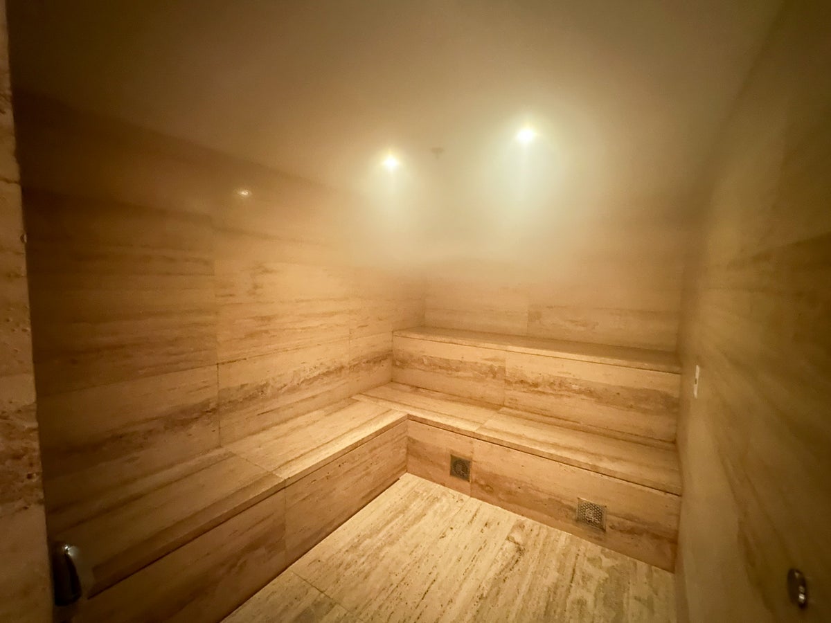 Four Seasons Tamarindo spa steam room