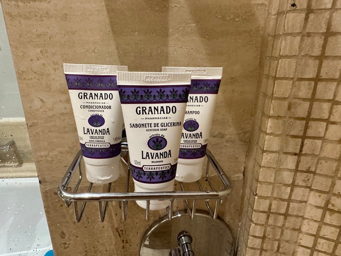 Grand Hyatt Sao Paulo Granado shampoo Grand Hyatt Sao Paulo Granado shampoo