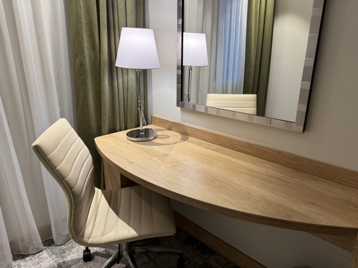 Hampton by Hilton Gdansk Old Town desk Hampton by Hilton Gdansk Old Town desk