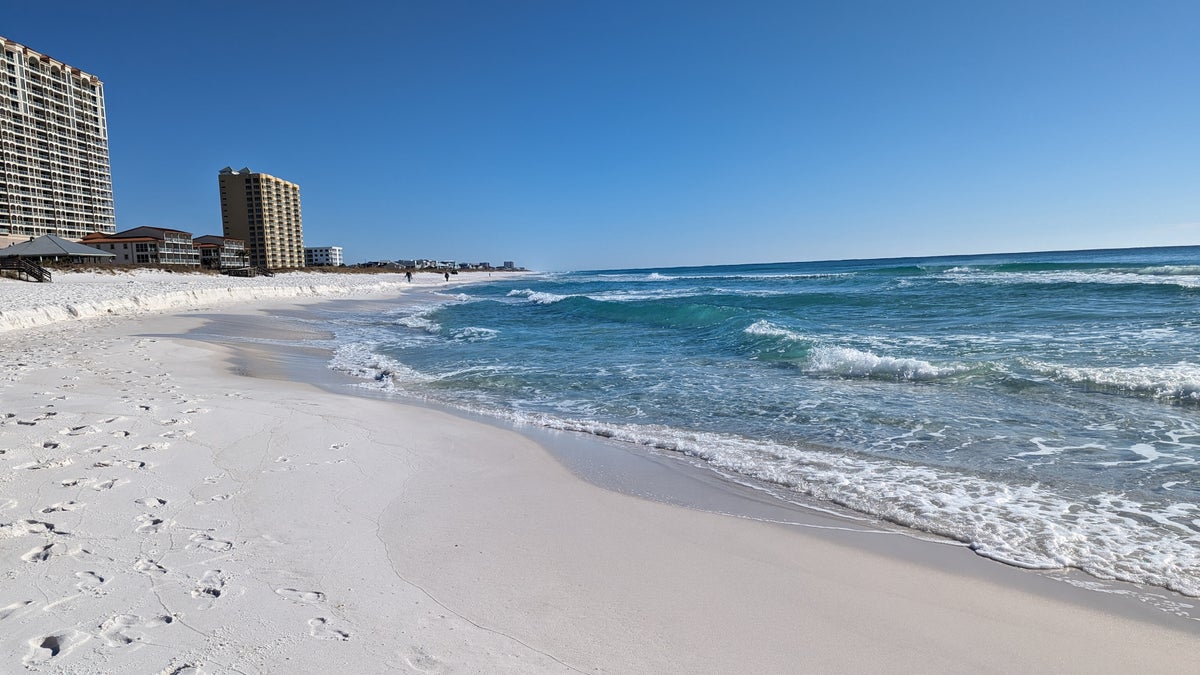 Hilton Pensacola Beach amenities beach water