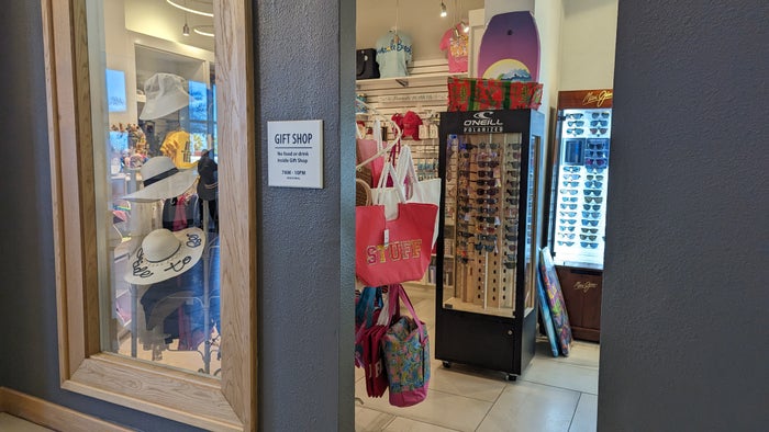 Hilton Pensacola Beach amenities gift shop Hilton Pensacola Beach amenities gift shop
