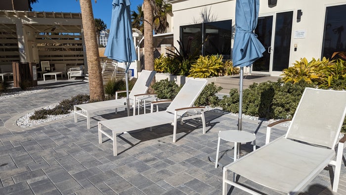 Hilton Pensacola Beach amenities pool splash pad loungers Hilton Pensacola Beach amenities pool splash pad loungers
