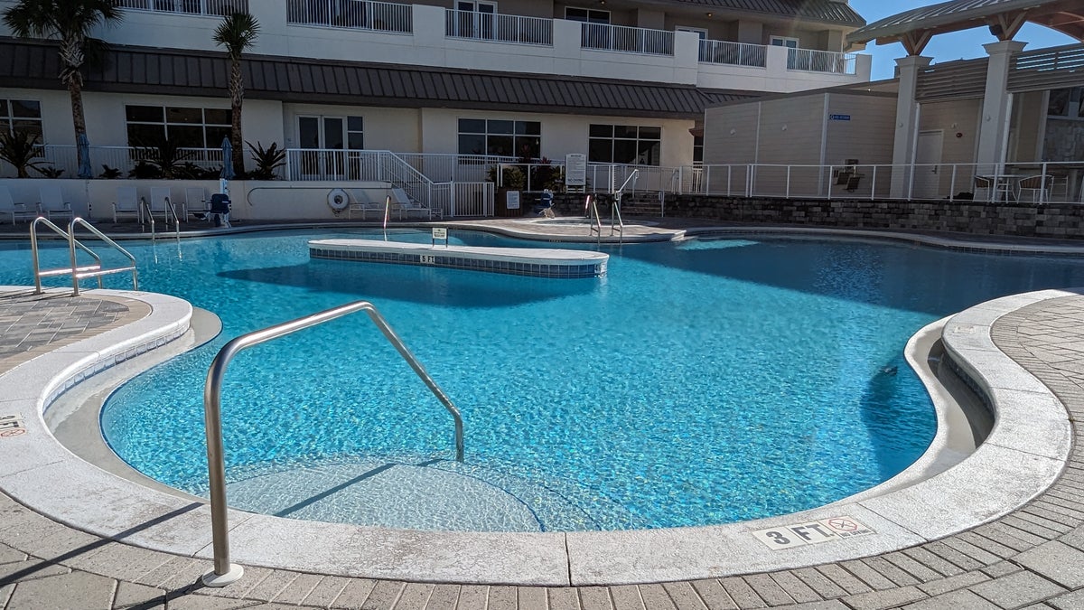 Hilton Pensacola Beach amenities pool