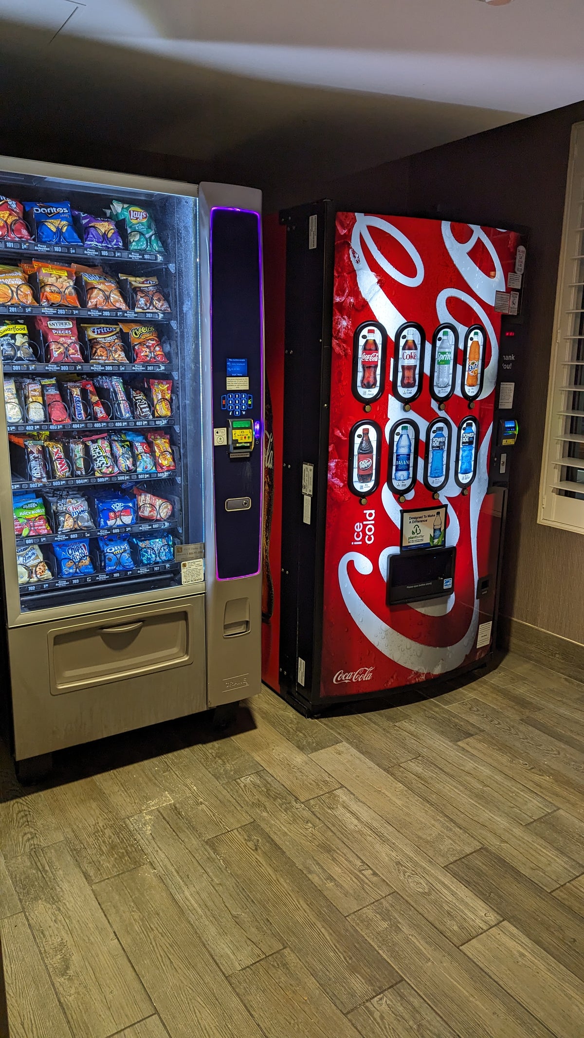 Hilton Pensacola Beach amenities vending machines