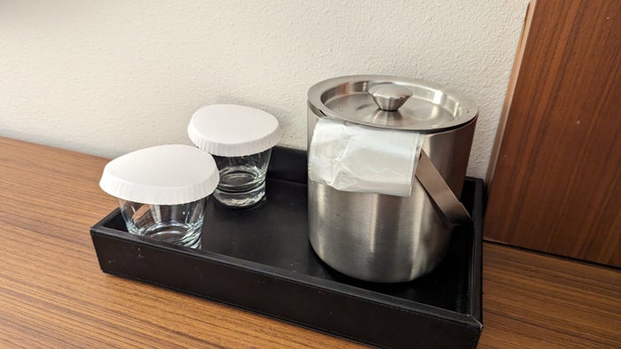 Hilton Pensacola Beach guestroom ice bucket Hilton Pensacola Beach guestroom ice bucket