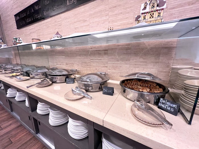 Hyatt Regency Chicago American Craft Kitchen breakfast buffet